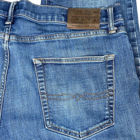 Lucky Brand 410 Jeans Mens 38x32 Athletic Slim Measures 40x30 Blue Stretch Denim - Picture 7 of 15